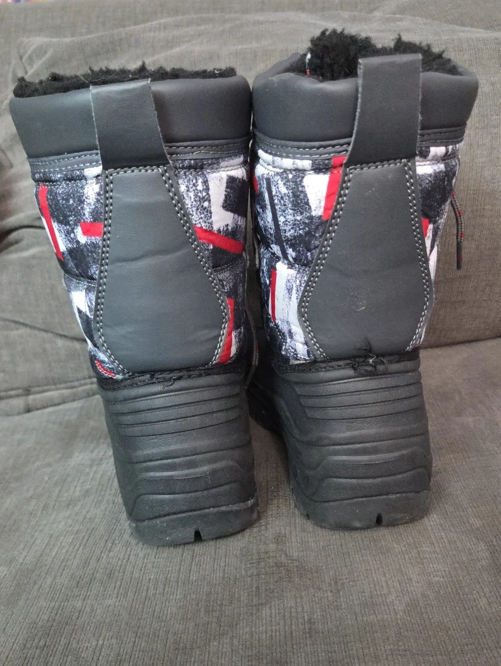 HOBIGEAR Insulated Winter Boots - Black with Red & Gray Accents
